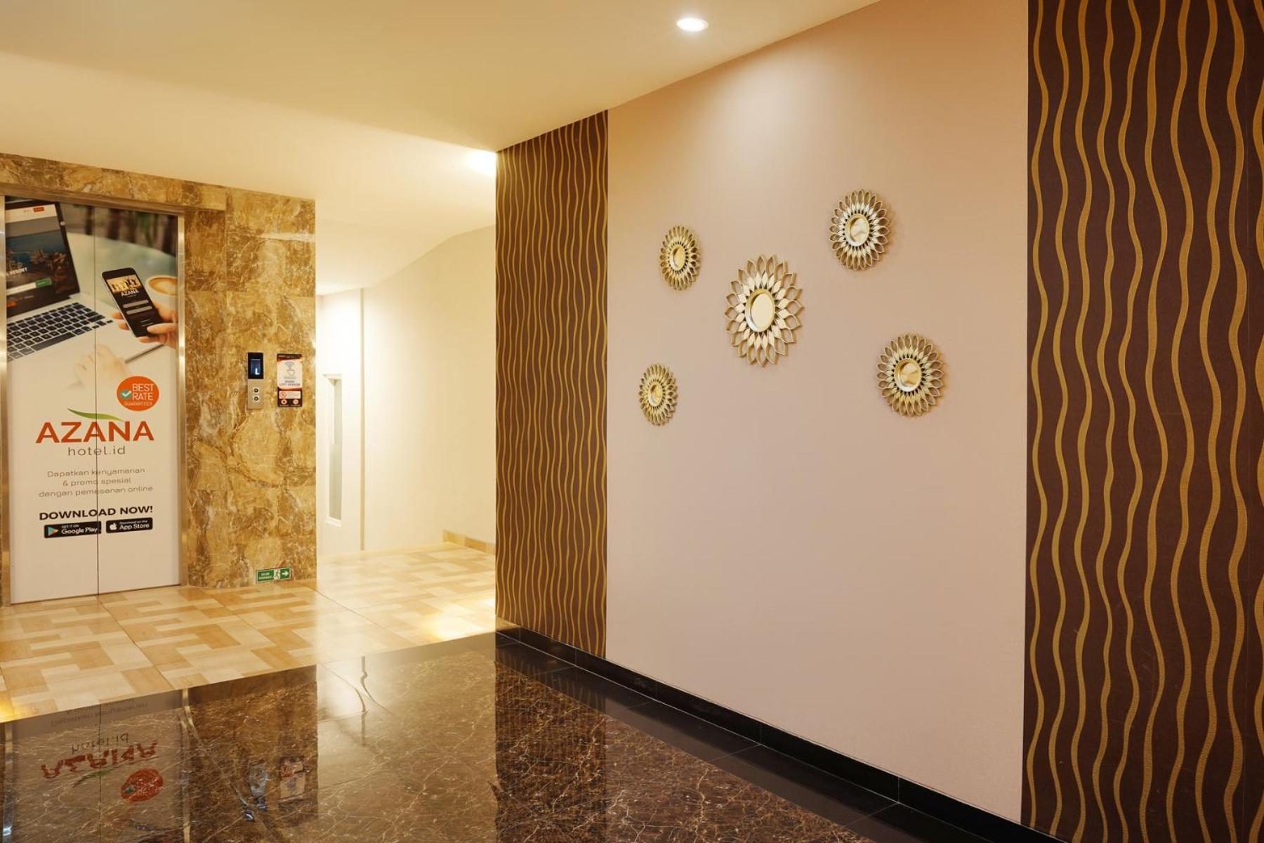 Front One Hotel Sragen ภายนอก รูปภาพ